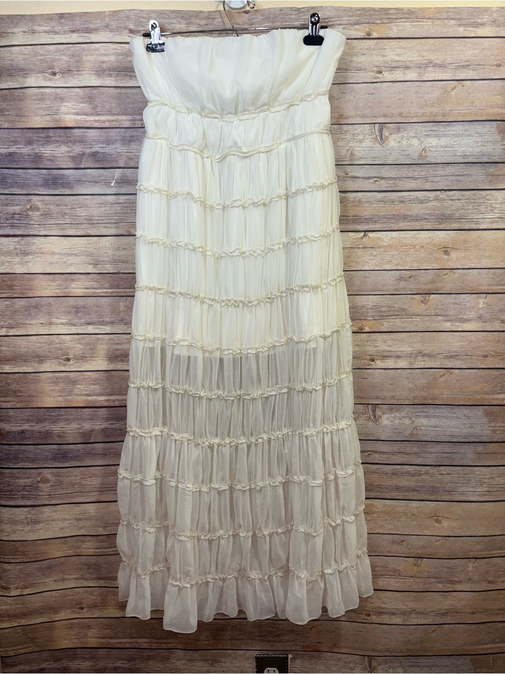 NWT CREAMON Strapless tiered midi dress in Cream Size Small